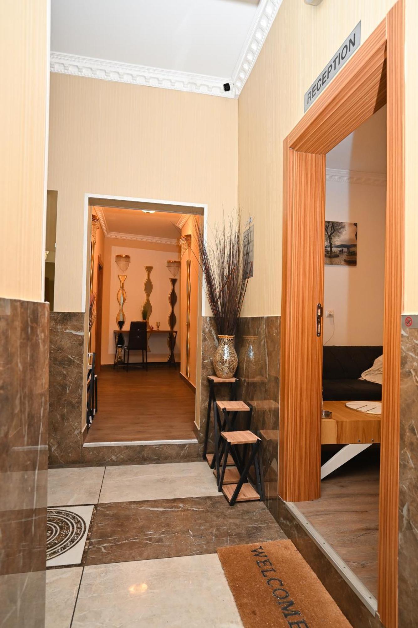 Kispet Deluxe Hotel Oberhausen  Kültér fotó