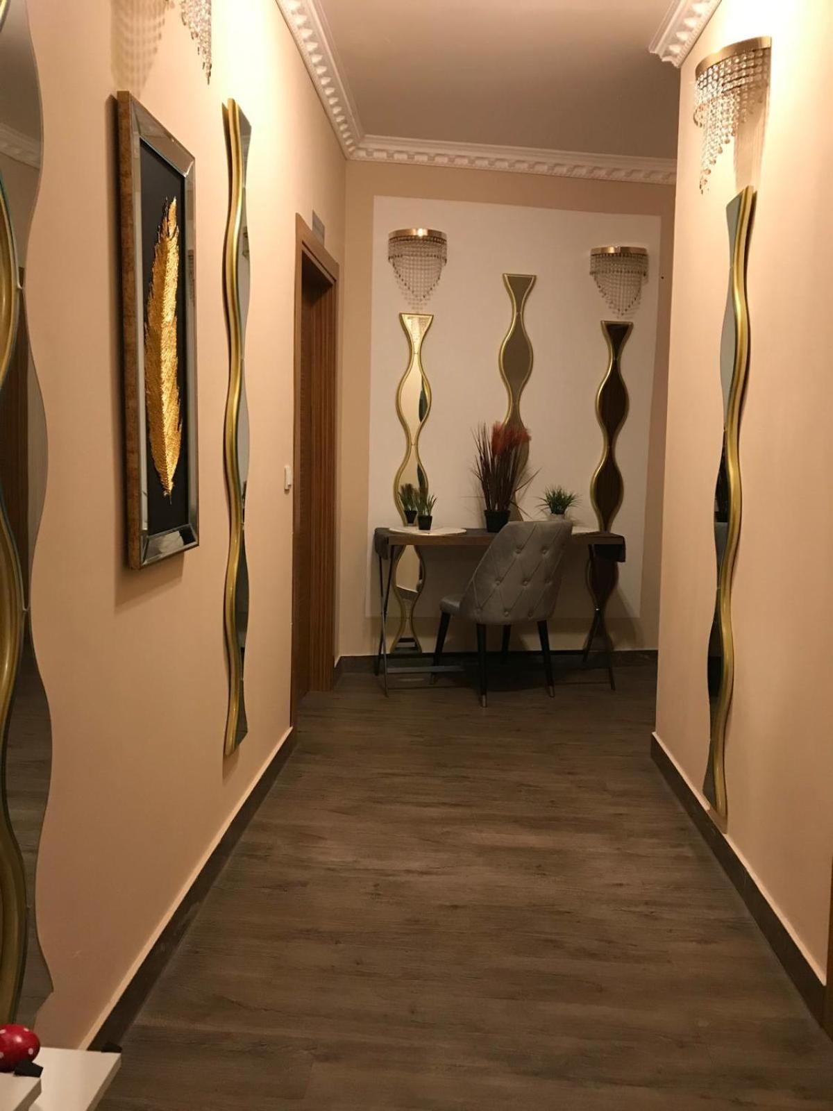 Kispet Deluxe Hotel Oberhausen  Kültér fotó