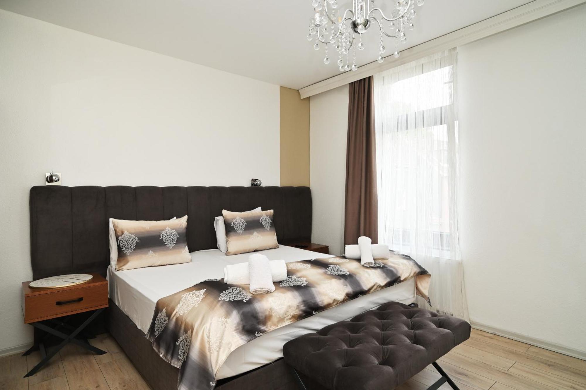 Kispet Deluxe Hotel Oberhausen  Kültér fotó