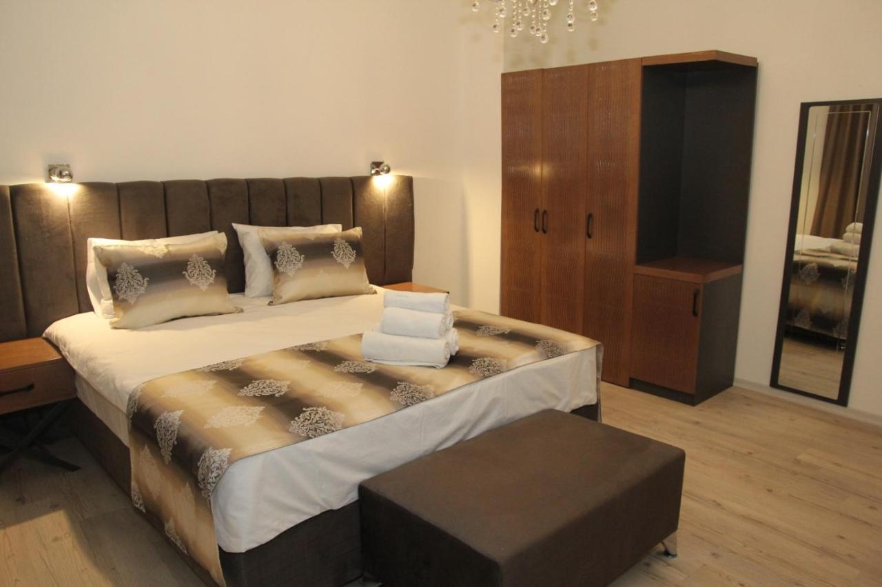 Kispet Deluxe Hotel Oberhausen  Kültér fotó