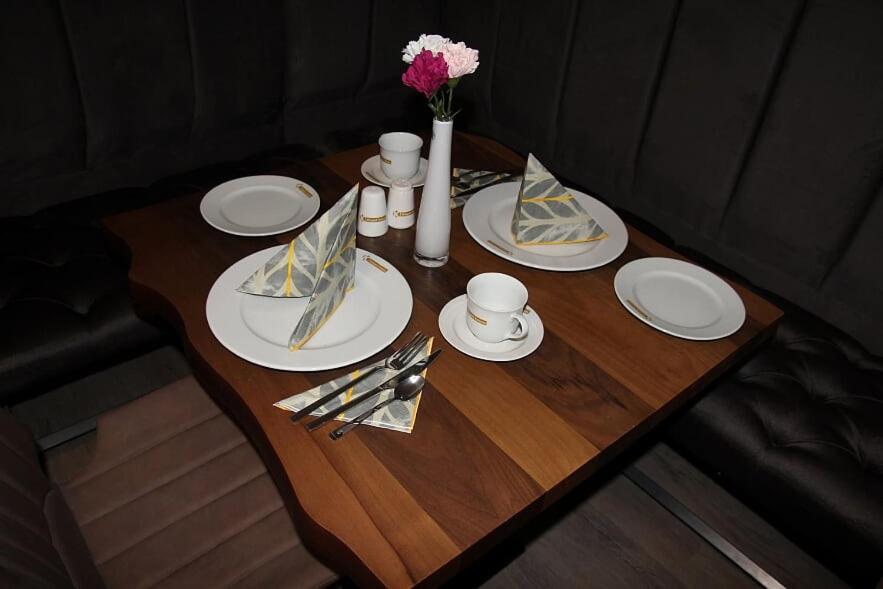 Kispet Deluxe Hotel Oberhausen  Kültér fotó